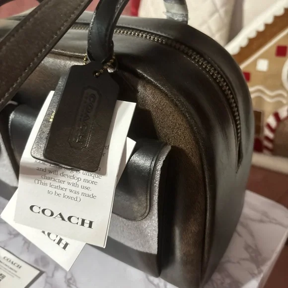 Coach Loved leather twin turnlock Brown and Black Women's Bag shoulder - Picture 3 of 11